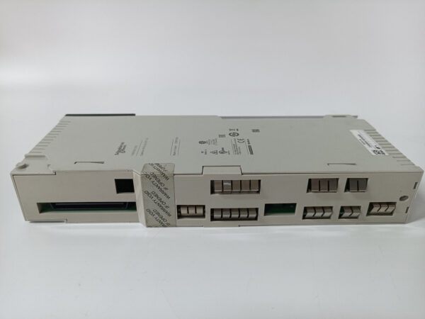 3699328e7ada91914a0c scaled SCHNEIDER 140CRA93100